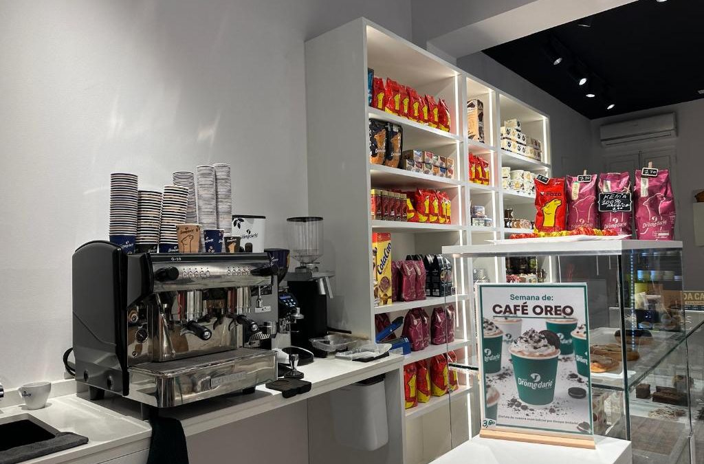 Comercio con degustación en Retiro, Ibiza